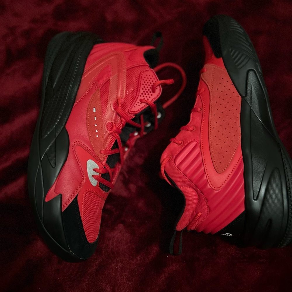 Size 12 J.Cole Dreamer Puma * pre owned*
